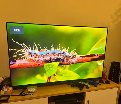 55inch TCL - UHD 4K 2025 model - Google Tv- Complete Box