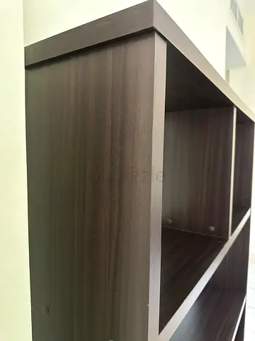 Bookcase - Homes R Us Modern Bookcase / Display Shelf – Excellent Condition