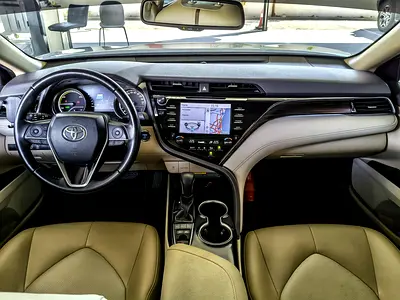 2019 Toyota CAMRY photo 12