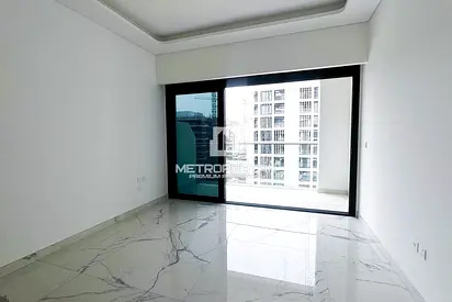 Studio with Balcony | Prime Community | Vacant