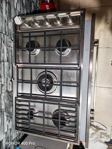 Not used Stainless Steel 5-Burner Built-in Gas Hob and oven for sale