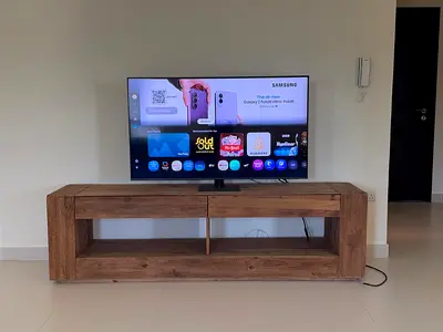Homes R Us - TV unit