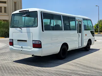 2009 Toyota COASTER — фото 15