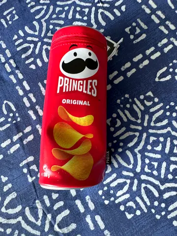 Pringles-themed red cylindrical pencil case / pouch