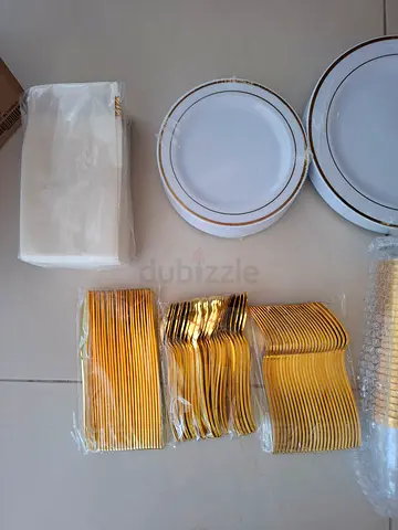 Dubai - Al-Muraqqabat / MCIRCO Disposable Dinnerware set 175 pcs, Made of plastic