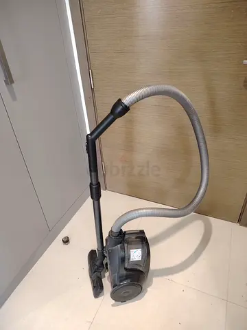 Samsung vacuum cleaner - Flawless condition High succion 2000 Watt
