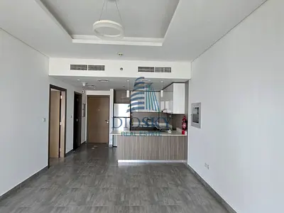 Spacious | With Kitchen Appliances | Vacant