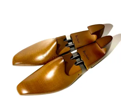 Pair of Wooden Shoe Trees for Mens Dress Shoes - Size 11