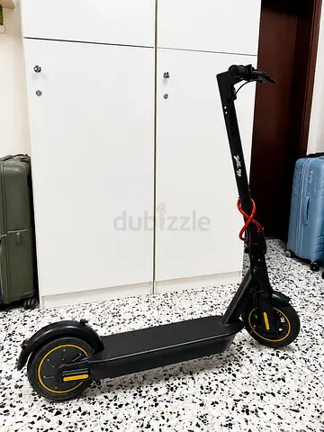 Brand New Used electric scooter - solid condition, good for city commute