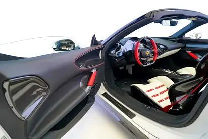 2023 Ferrari SF90 SPIDER — миниатюра 17