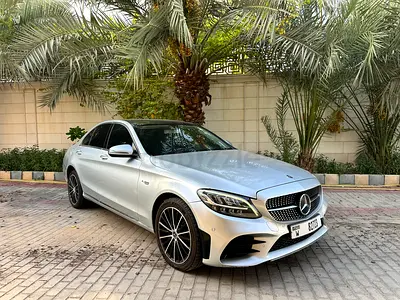 Mercedes-Benz C-Class C300 2019 - First Owner - Clean Title - American Specs