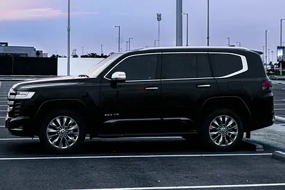 Toyota Land Cruiser Hybrid VXR 2025 GCC Specs | Brand New | 3Yrs Service Contract