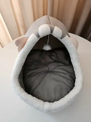 House for a cat, new.