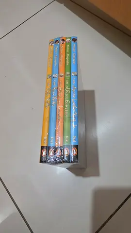 Set of 5 I Am Books - Ordinary peoplechangetheWorld (Childrens Biographies) - New, sealed pack