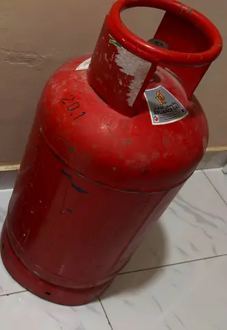 Gas cylinder Medium