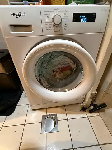 Whirlpool Front Load Washing Machine - Good Working Condition