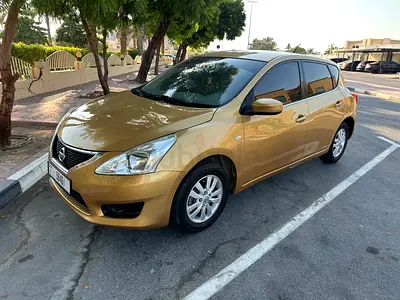 Nissan Tiida 2015 GCC Specs - Hatchback