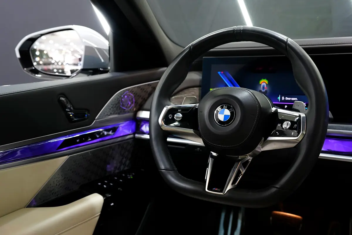 BMW 7-Series 2023