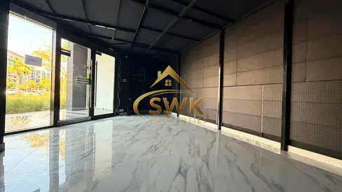 Prime Retail Shop for Rent | High Footfall Area | Azizi Riviera, Meydan
