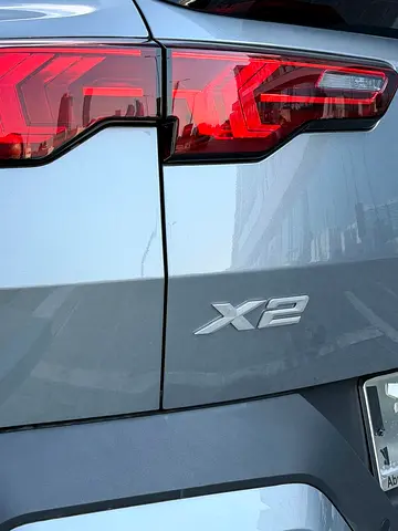 2027 BMW X2 照片 10
