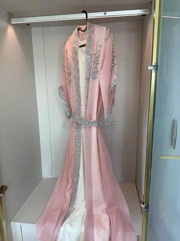 Light pink embroidered abaya / Quftan dress, size S-M