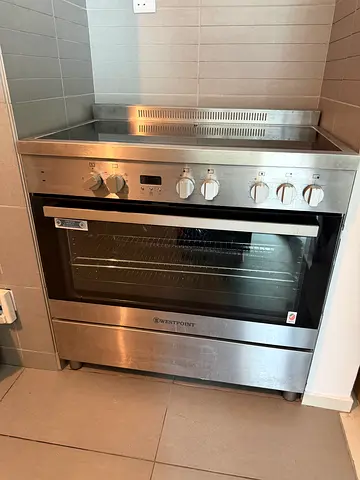 Westpoint 5 burners + oven electric