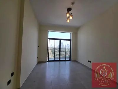 1 Month Free - Modern 2 BHK - Spacious Big Layout - Family Building