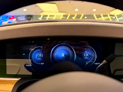 2025 ROLLS-ROYCE SPECTRE thumbnail 15