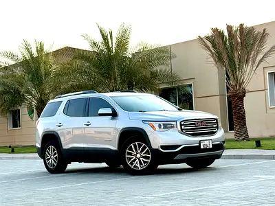 🔥2017 GMC Acadia GCC Spec | Full service history | Serviced recently and new Tyres | Very Clean car