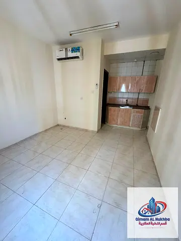 اجمل استديو في منطقه الغوير مساحه كبيره عقد عذاب