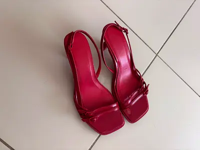 Womens heels, size between 36-37