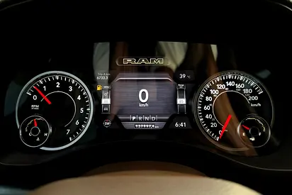 صورة 16 لـ 2019 RAM 1500