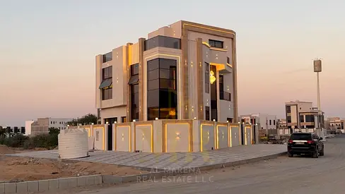 فرصة امتلاك فيلا احلامك تصميم مودرن مع روف و شامل رسوم التسجيل قريبة من المسجد و بسعر قابل للتفاوض