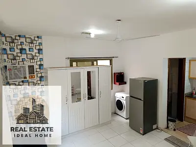 ** FURNISHED STUDIO ** MONTHLY BASIS ** FULL FAMILY BUILDING
