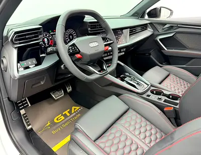 2025 AUDI RS3 照片 9