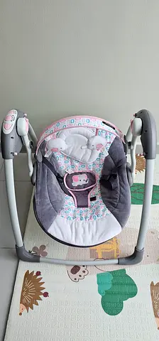 Electric Baby Swing with Plush Seat and Mobile - Good Condition