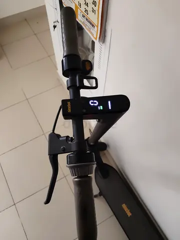 Ninebot Electric Scooter – Excellent Condition