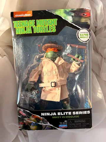 Teenage Mutant Ninja Turtles: Ninja Elite 6 Michelangelo in Disguise Figure
