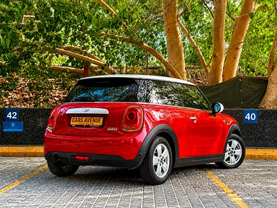 صورة 10 لـ 2015 MINI COOPER