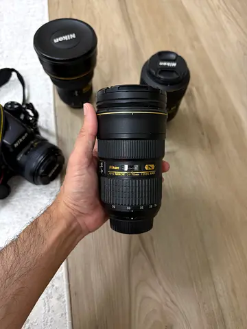 Nikon lens 24-70mm f2.8