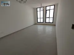 Second-tenant 1-bedroom apartment with free parking and one month free in a modern tower with secur