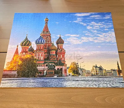 Completed 2 pcs  1000-piece St. Basils Cathedral Jigsaw Puzzle and Moscow - Finished