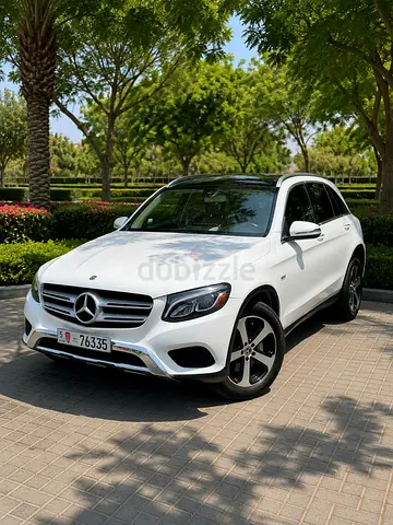 Clean Titel Luxury 2019 Mercedes-Benz GLC 350e 4MATIC
