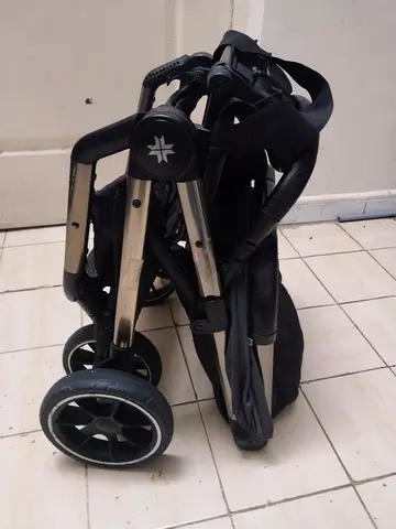 Lightweight foldable baby stroller - compact fold, good condition