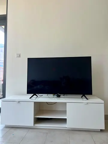 TV Bench
