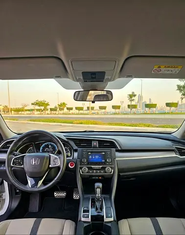 صورة 7 لـ 2021 Honda CIVIC