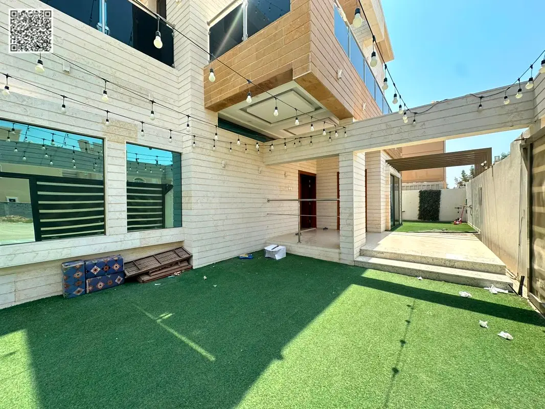 gallery-image