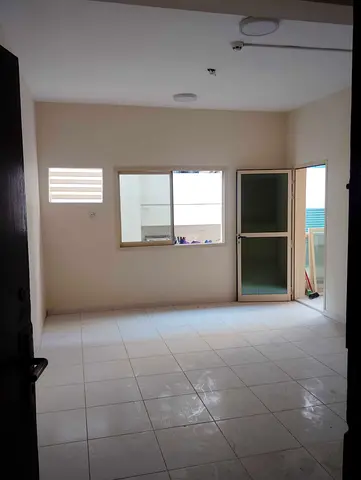 WE HAVE 2BHK APARTMENT ROLLA PARK JUST 32K