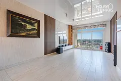 New Listing | Luxury 2 Bed | VOT