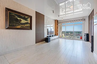 New Listing | Luxury 2 Bed | Vacant on transfer | Study Area